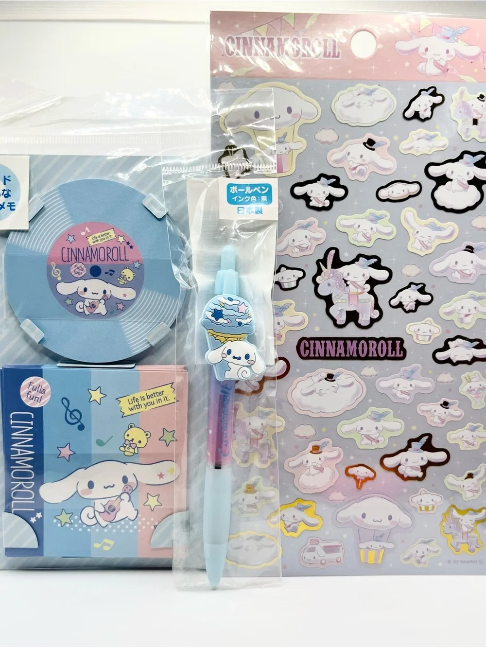 Sanrio Cinnamoroll Light Blue Stationery Set with Stickers and Pen